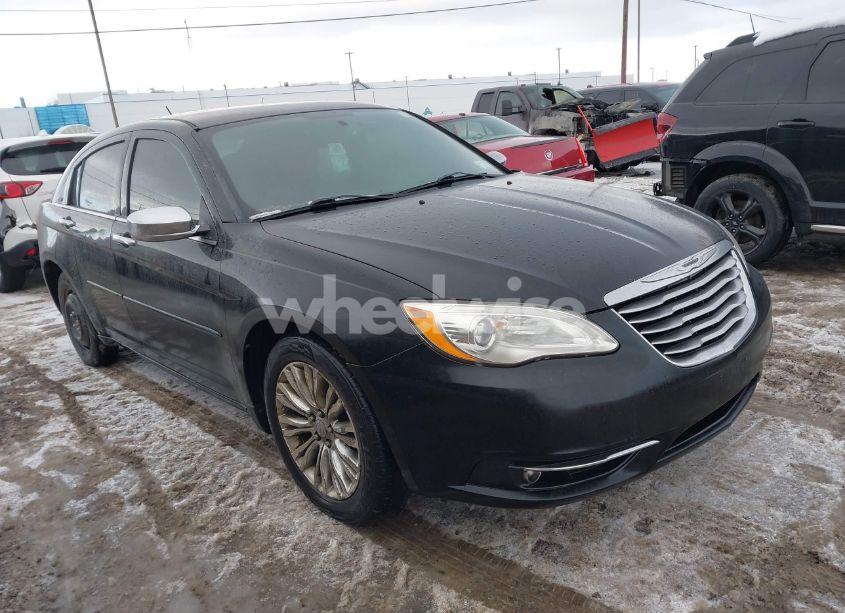 2012 Chrysler 200 LIMITED (VIN 1C3CCBCB6CN108843) main photo