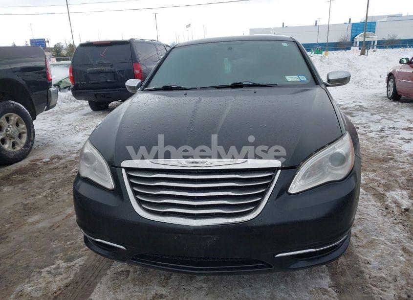 Photo 12 of 2012 Chrysler 200 LIMITED (VIN 1C3CCBCB6CN108843)