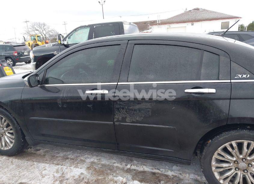 Photo 14 of 2012 Chrysler 200 LIMITED (VIN 1C3CCBCB6CN108843)