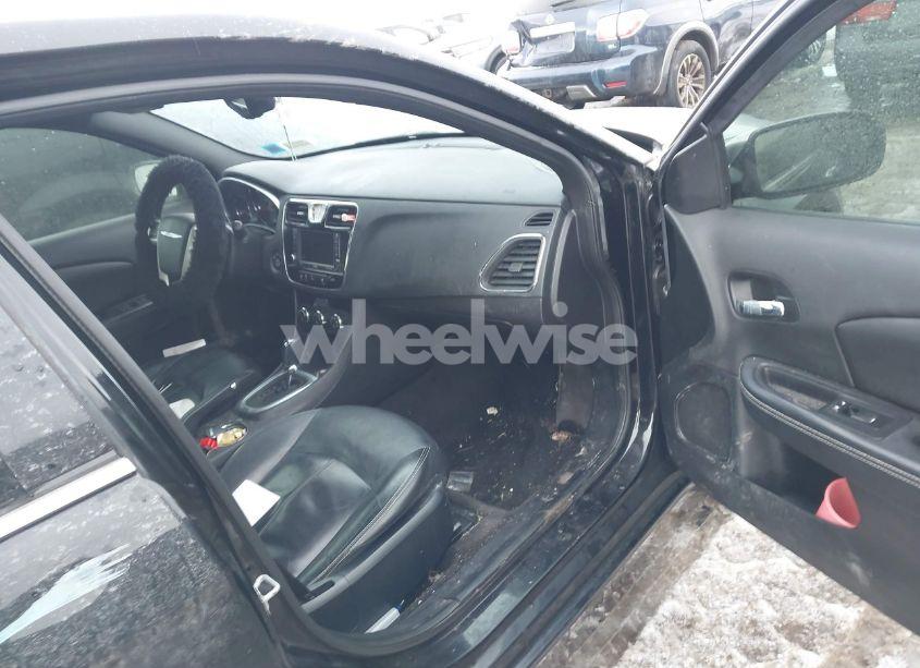 Photo 5 of 2012 Chrysler 200 LIMITED (VIN 1C3CCBCB6CN108843)