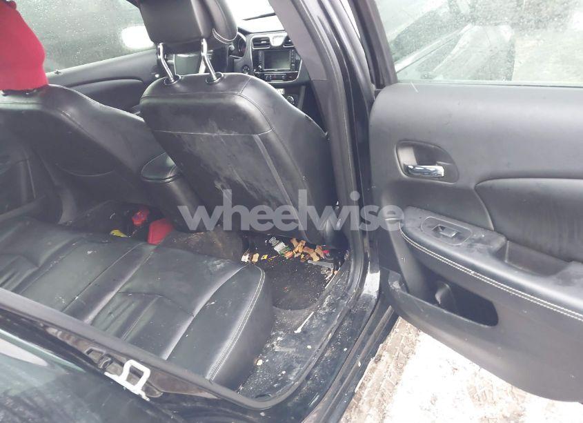 Photo 8 of 2012 Chrysler 200 LIMITED (VIN 1C3CCBCB6CN108843)