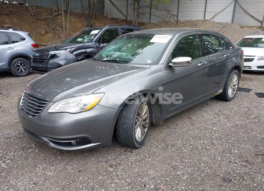 Photo 2 of 2012 Chrysler 200 LIMITED (VIN 1C3CCBCB6CN229968)