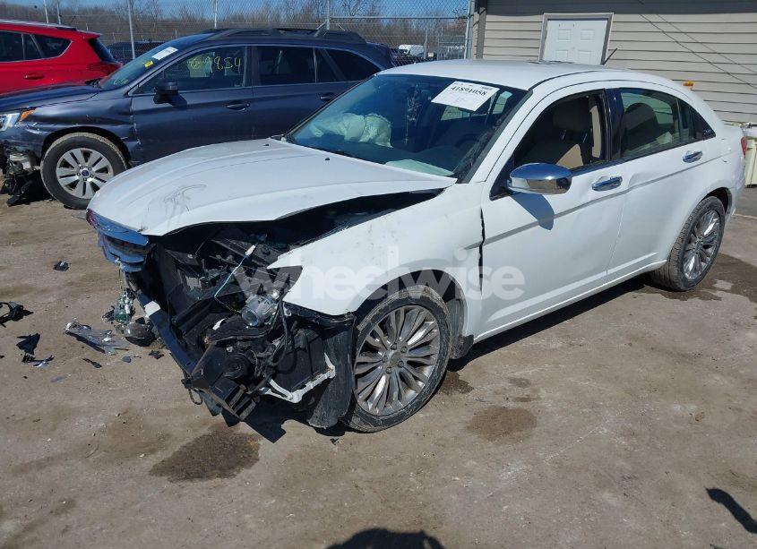 Photo 2 of 2012 Chrysler 200 LIMITED (VIN 1C3CCBCB6CN305981)