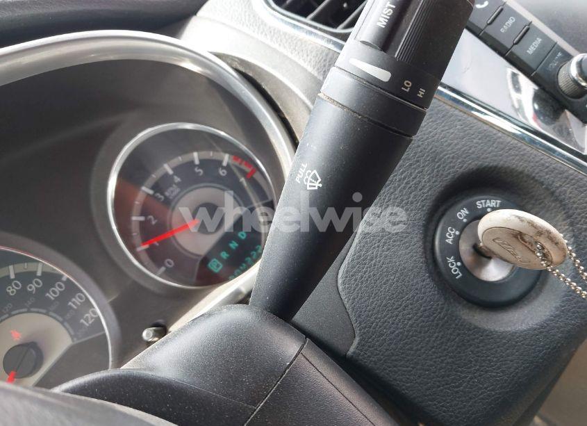 Photo 11 of 2012 Chrysler 200 LIMITED (VIN 1C3CCBCB8CN306436)