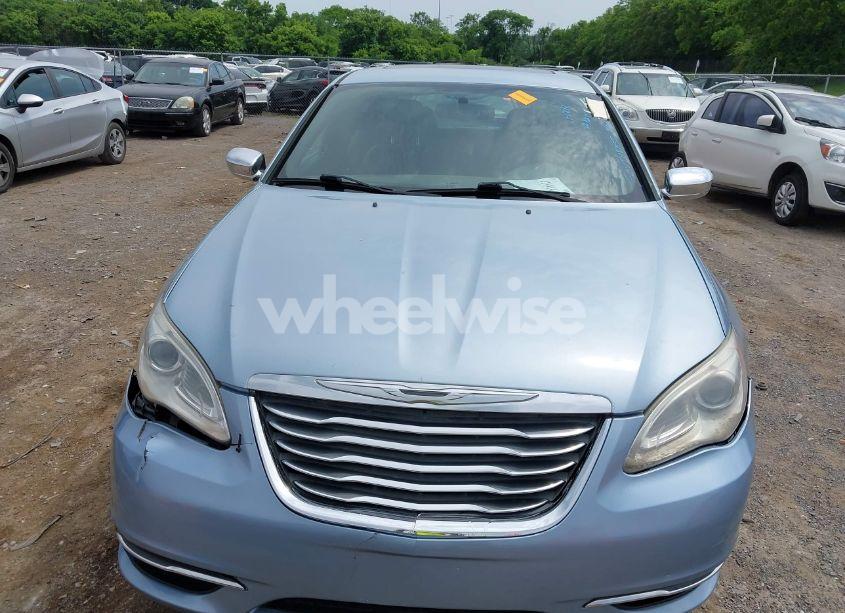 Photo 6 of 2012 Chrysler 200 LIMITED (VIN 1C3CCBCB8CN306436)