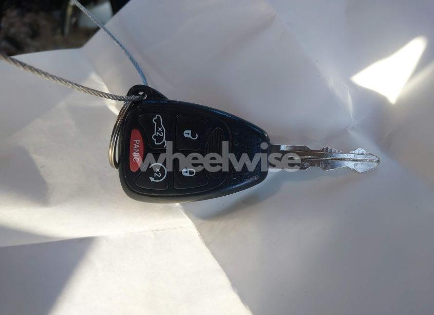 Photo 11 of 2013 Chrysler 200 LIMITED (VIN 1C3CCBCB9DN568029)