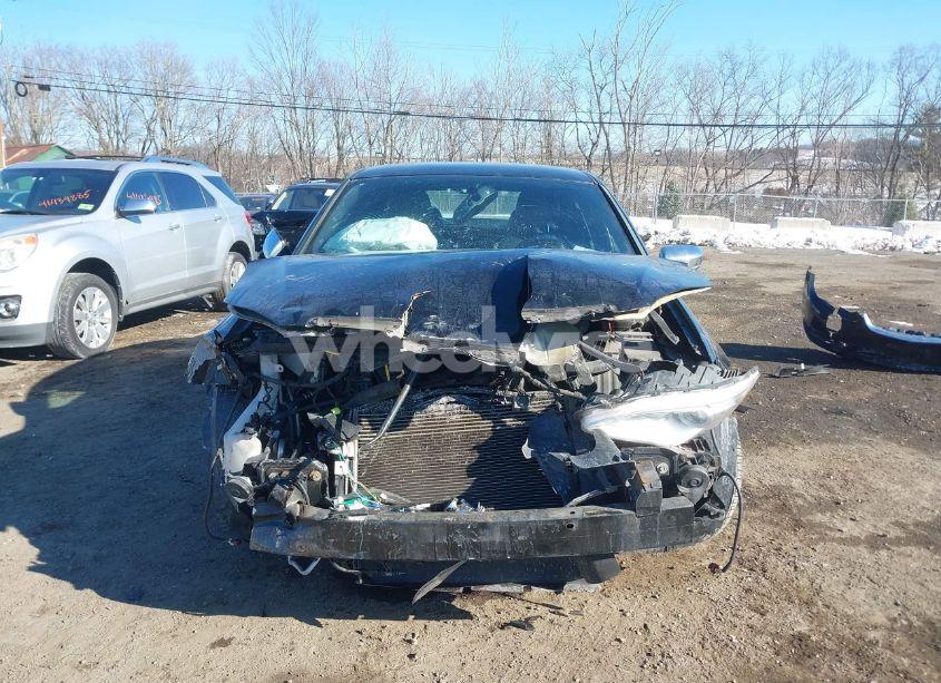 Photo 13 of 2013 Chrysler 200 LIMITED (VIN 1C3CCBCB9DN568029)