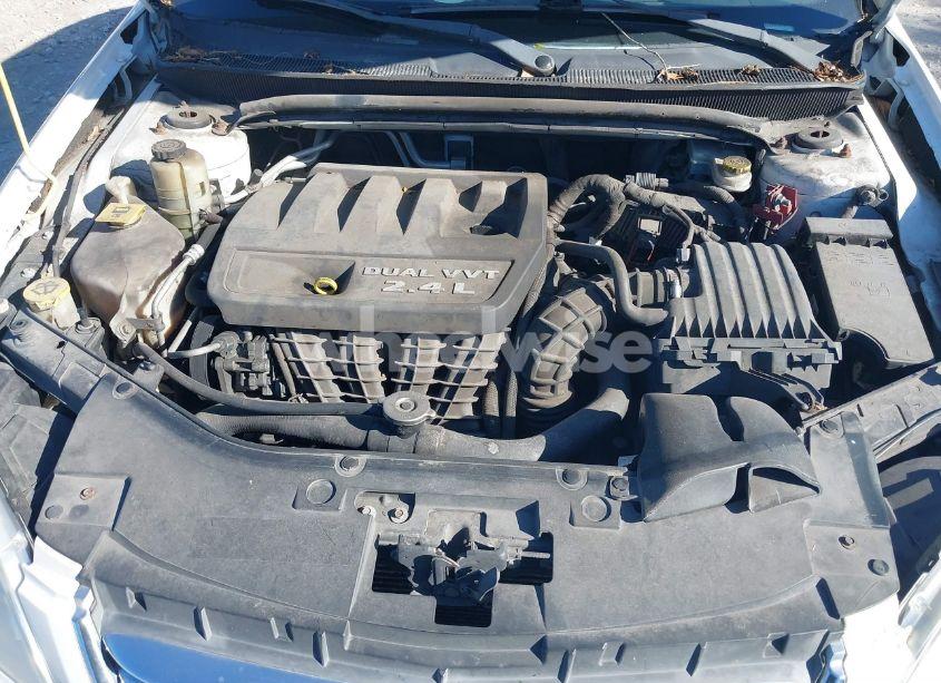 Photo 10 of 2012 Chrysler 200 LIMITED (VIN 1C3CCBCBXCN140761)