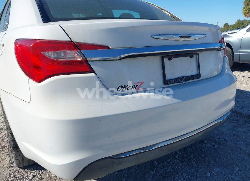 Photo 13 of 2012 Chrysler 200 LIMITED (VIN 1C3CCBCBXCN140761)