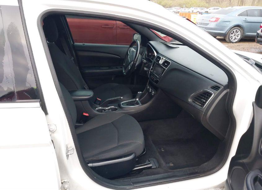 Photo 5 of 2012 Chrysler 200 LIMITED (VIN 1C3CCBCG0CN159346)