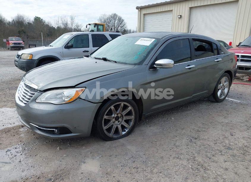Photo 2 of 2012 Chrysler 200 LIMITED (VIN 1C3CCBCG0CN308063)