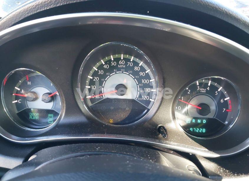 Photo 7 of 2013 Chrysler 200 LIMITED (VIN 1C3CCBCG0DN507356)