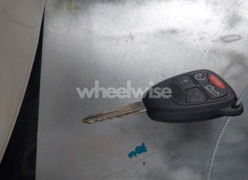 Photo 11 of 2013 Chrysler 200 LIMITED (VIN 1C3CCBCG0DN524772)