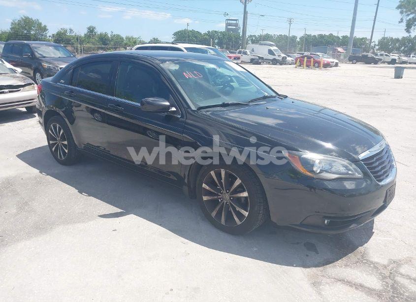 2013 Chrysler 200 LIMITED (VIN 1C3CCBCG0DN543371) main photo