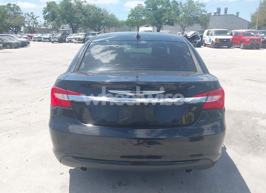 Photo 16 of 2013 Chrysler 200 LIMITED (VIN 1C3CCBCG0DN543371)