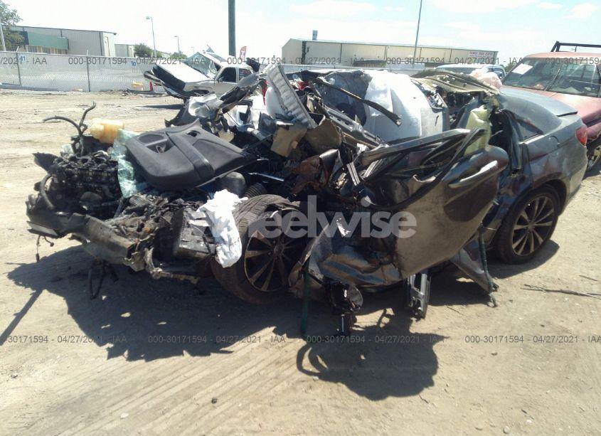 Photo 2 of 2013 Chrysler 200 LIMITED (VIN 1C3CCBCG0DN674610)