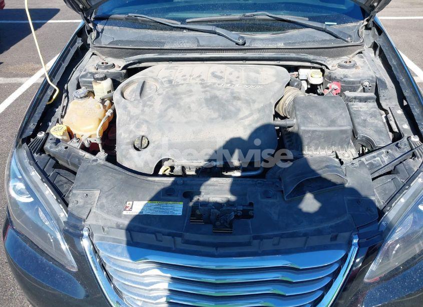 Photo 10 of 2013 Chrysler 200 LIMITED (VIN 1C3CCBCG0DN706925)