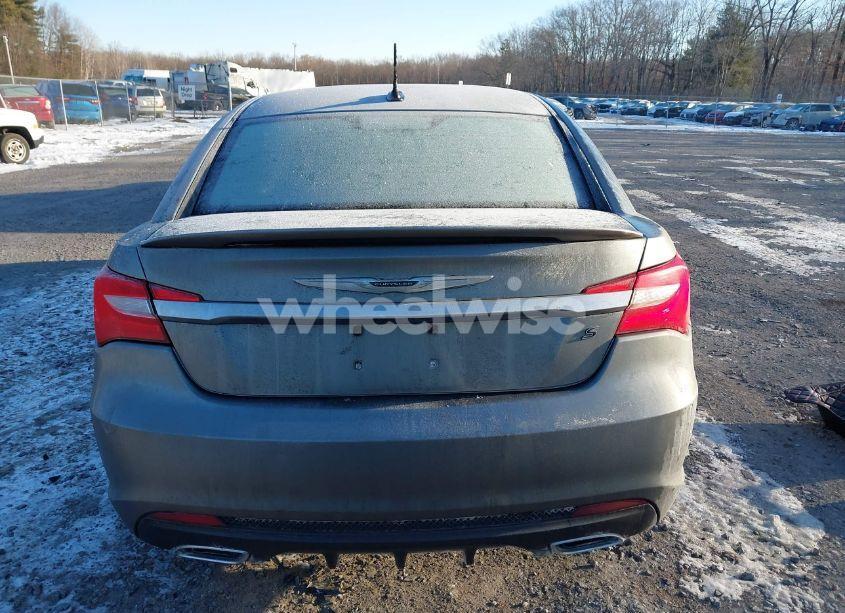 Photo 16 of 2013 Chrysler 200 LIMITED (VIN 1C3CCBCG0DN751962)