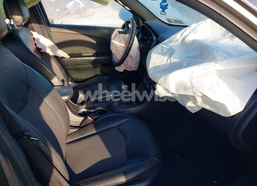 Photo 5 of 2013 Chrysler 200 LIMITED (VIN 1C3CCBCG0DN751962)