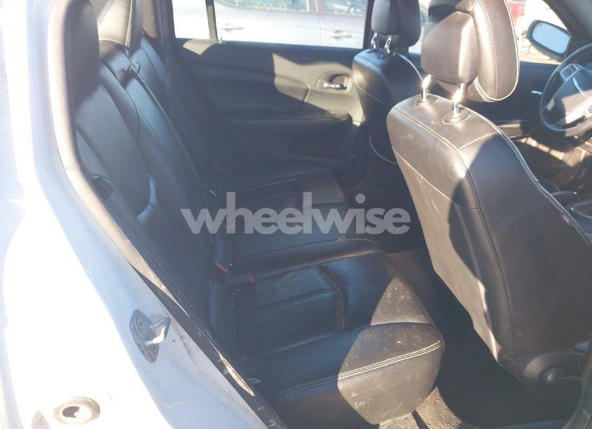 Photo 8 of 2014 Chrysler 200 LIMITED (VIN 1C3CCBCG0EN135616)