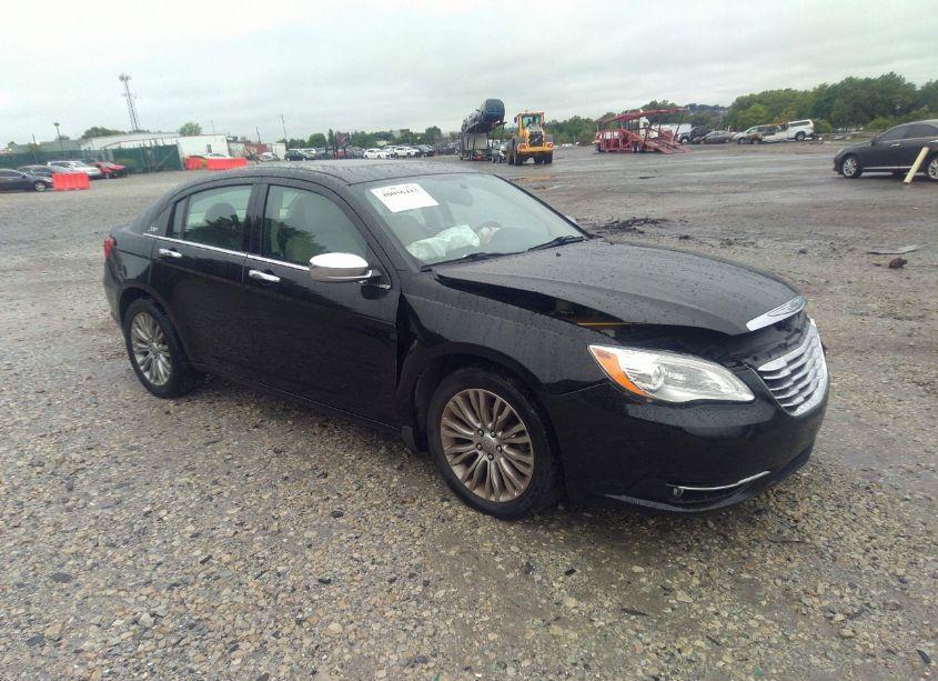 2013 Chrysler 200 LIMITED (VIN 1C3CCBCG1DN506958) main photo