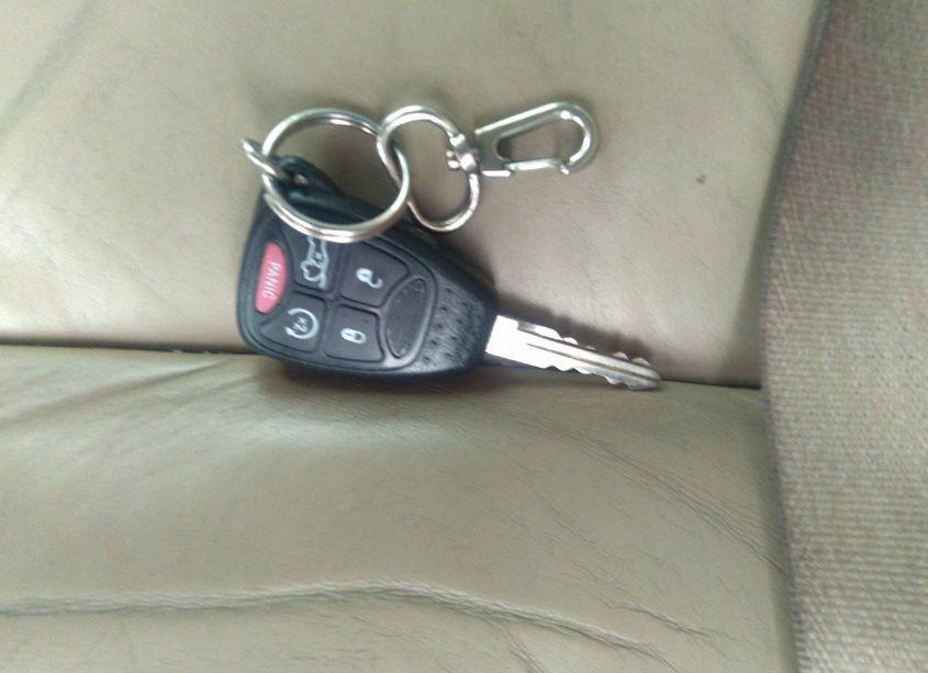 Photo 11 of 2013 Chrysler 200 LIMITED (VIN 1C3CCBCG1DN506958)