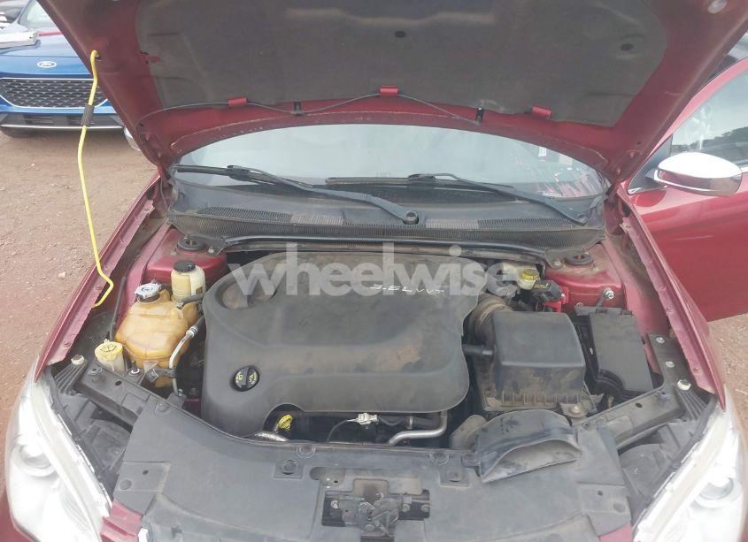 Photo 10 of 2013 Chrysler 200 LIMITED (VIN 1C3CCBCG1DN509164)