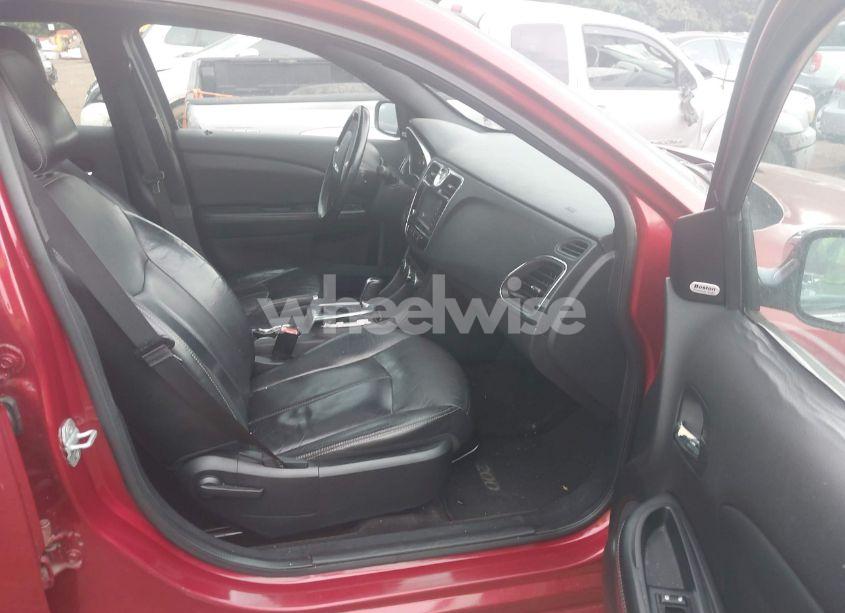 Photo 5 of 2013 Chrysler 200 LIMITED (VIN 1C3CCBCG1DN509164)