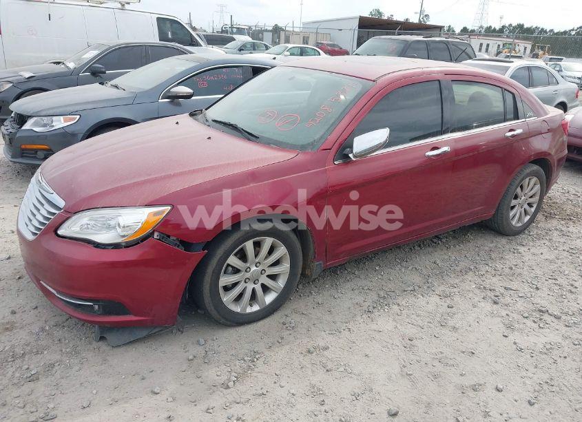 Photo 2 of 2013 Chrysler 200 LIMITED (VIN 1C3CCBCG1DN598685)
