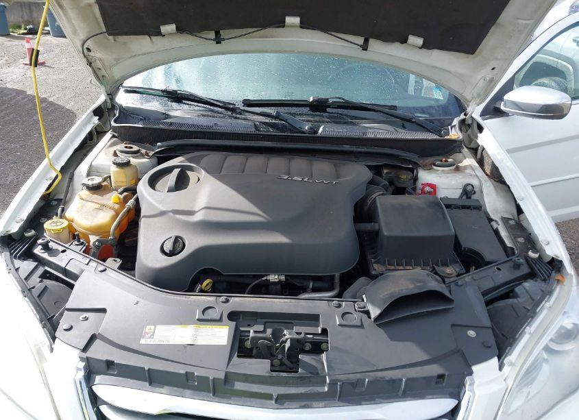 Photo 10 of 2013 Chrysler 200 LIMITED (VIN 1C3CCBCG1DN607630)