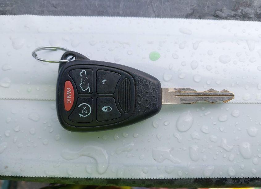 Photo 11 of 2013 Chrysler 200 LIMITED (VIN 1C3CCBCG1DN607630)