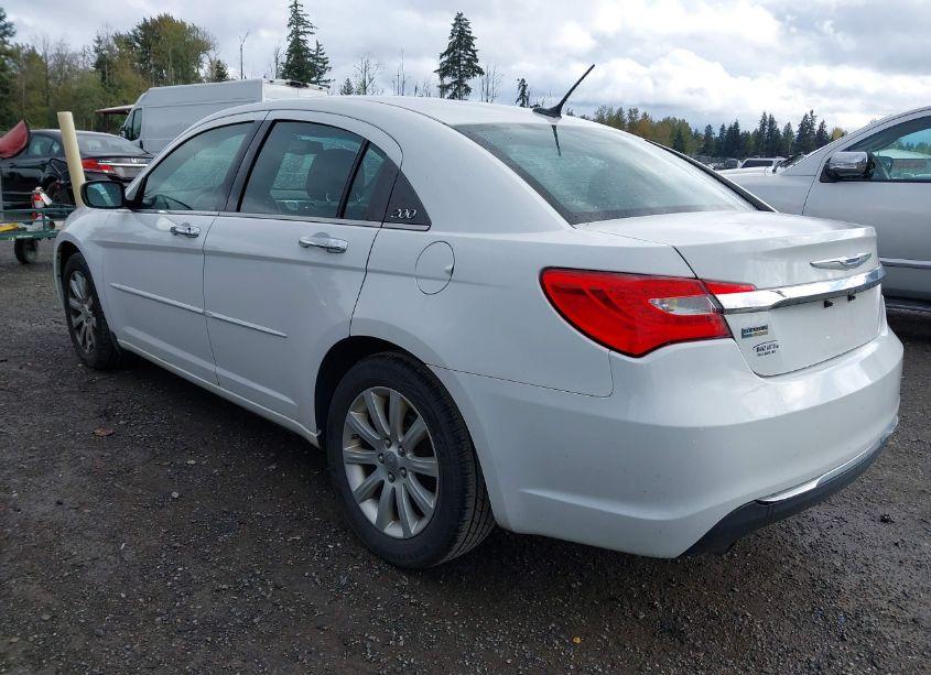 Photo 3 of 2013 Chrysler 200 LIMITED (VIN 1C3CCBCG1DN607630)