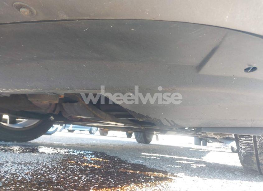 Photo 6 of 2013 Chrysler 200 LIMITED (VIN 1C3CCBCG1DN654916)