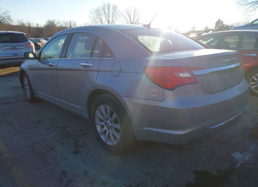 Photo 3 of 2013 Chrysler 200 LIMITED (VIN 1C3CCBCG1DN712250)