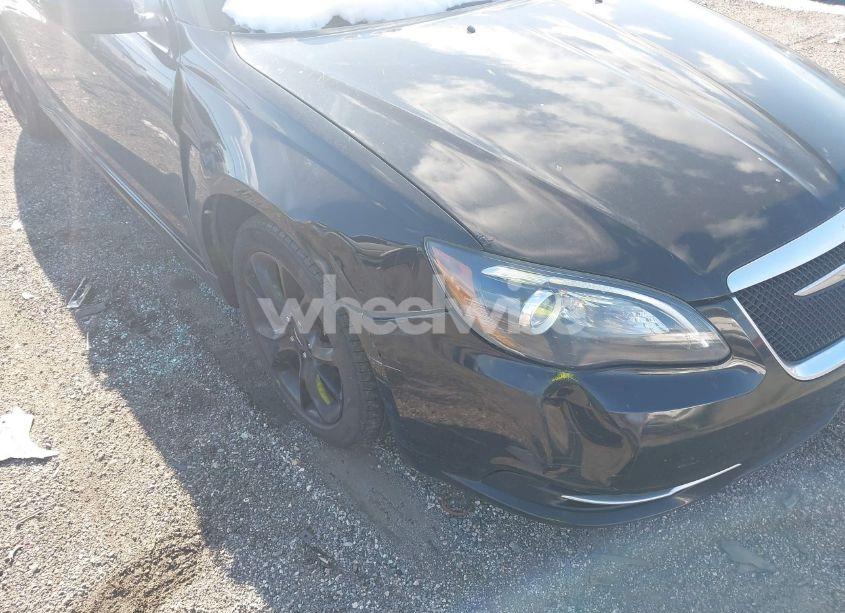 Photo 6 of 2013 Chrysler 200 LIMITED (VIN 1C3CCBCG1DN755096)