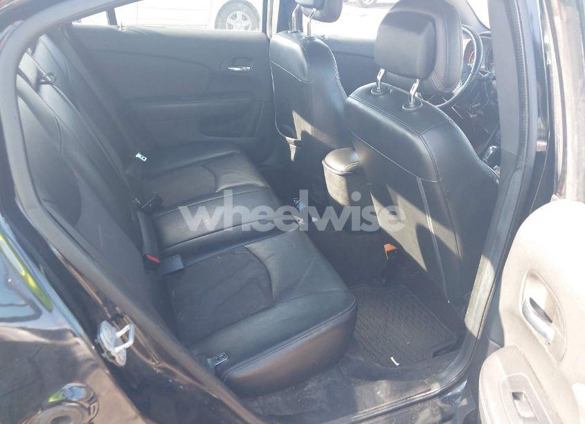 Photo 8 of 2013 Chrysler 200 LIMITED (VIN 1C3CCBCG1DN755096)