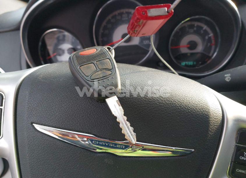 Photo 11 of 2014 Chrysler 200 LIMITED (VIN 1C3CCBCG1EN159097)