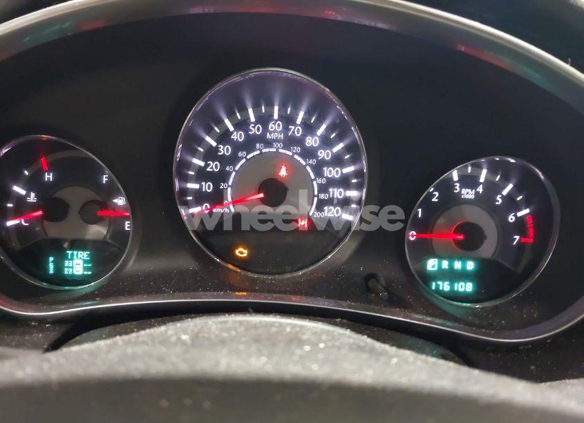 Photo 7 of 2012 Chrysler 200 LIMITED (VIN 1C3CCBCG2CN113212)