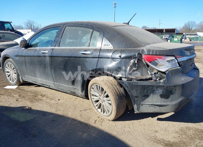 Photo 6 of 2013 Chrysler 200 LIMITED (VIN 1C3CCBCG2DN514048)