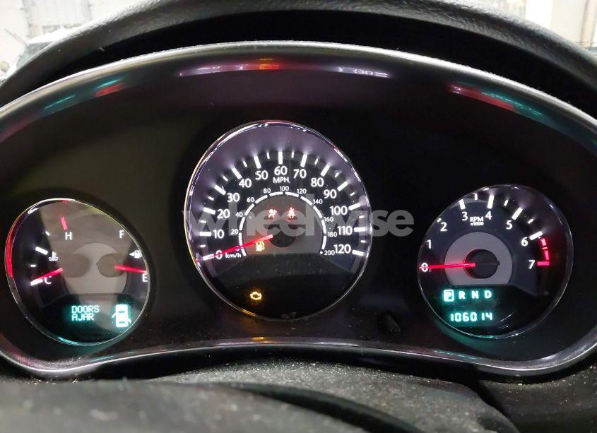 Photo 7 of 2013 Chrysler 200 LIMITED (VIN 1C3CCBCG2DN738209)