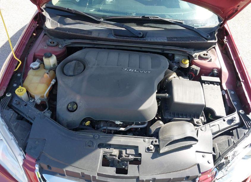 Photo 10 of 2014 Chrysler 200 LIMITED (VIN 1C3CCBCG2EN134323)