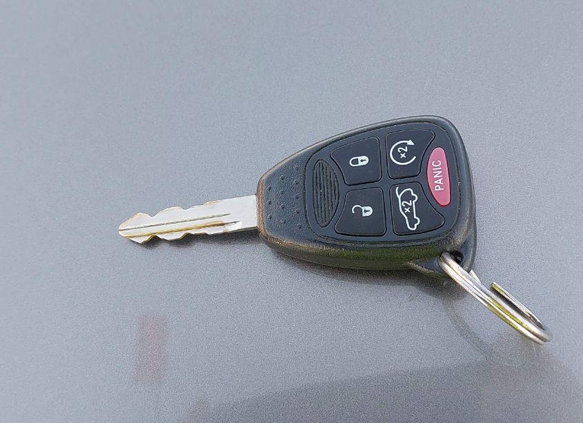 Photo 11 of 2014 Chrysler 200 LIMITED (VIN 1C3CCBCG2EN134323)