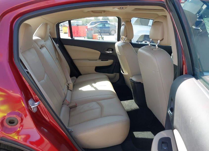 Photo 8 of 2014 Chrysler 200 LIMITED (VIN 1C3CCBCG2EN134323)