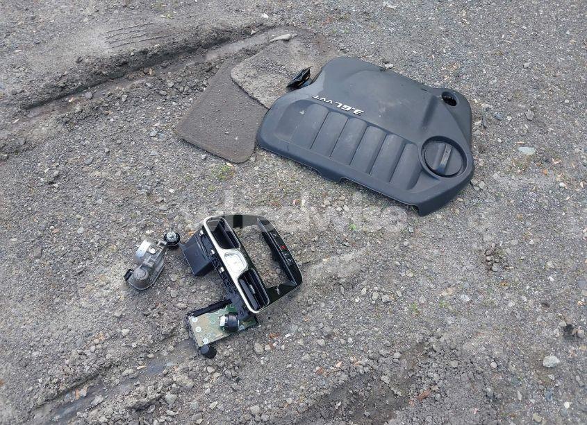 Photo 12 of 2014 Chrysler 200 LIMITED (VIN 1C3CCBCG2EN192433)