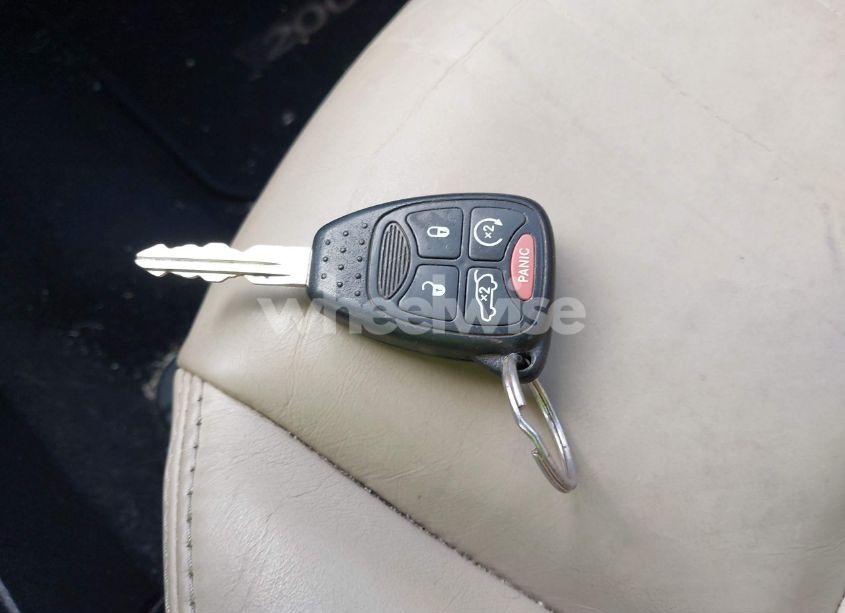 Photo 11 of 2014 Chrysler 200 LIMITED (VIN 1C3CCBCG2EN199155)