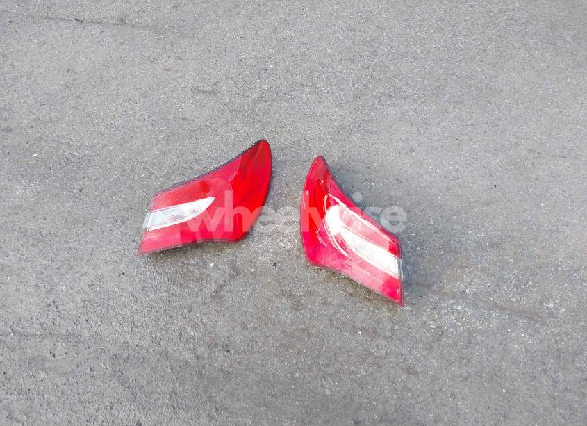 Photo 12 of 2014 Chrysler 200 LIMITED (VIN 1C3CCBCG2EN199155)