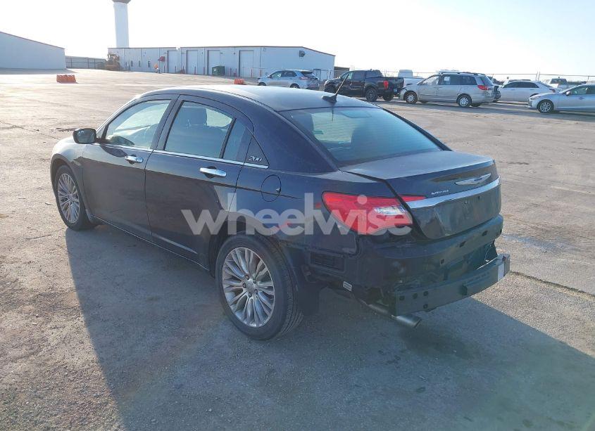 Photo 13 of 2012 Chrysler 200 LIMITED (VIN 1C3CCBCG3CN107810)