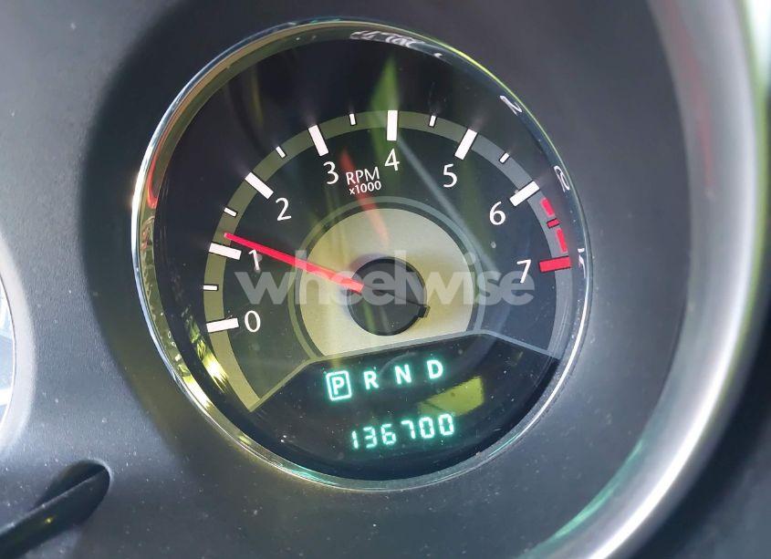 Photo 7 of 2012 Chrysler 200 LIMITED (VIN 1C3CCBCG3CN107810)