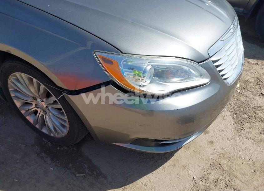 Photo 12 of 2012 Chrysler 200 LIMITED (VIN 1C3CCBCG3CN306615)