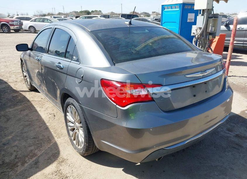 Photo 3 of 2012 Chrysler 200 LIMITED (VIN 1C3CCBCG3CN306615)